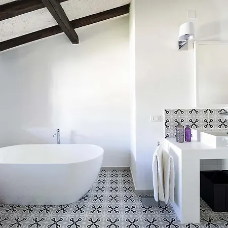 Sleeps 12 Pool Air Con Wifi *