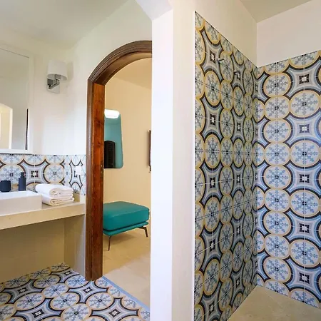Villa Sleeps 12 Pool Air Con Wifi Fontane Bianche