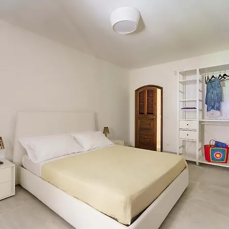 Sleeps 12 Pool Air Con Wifi Villa Fontane Bianche